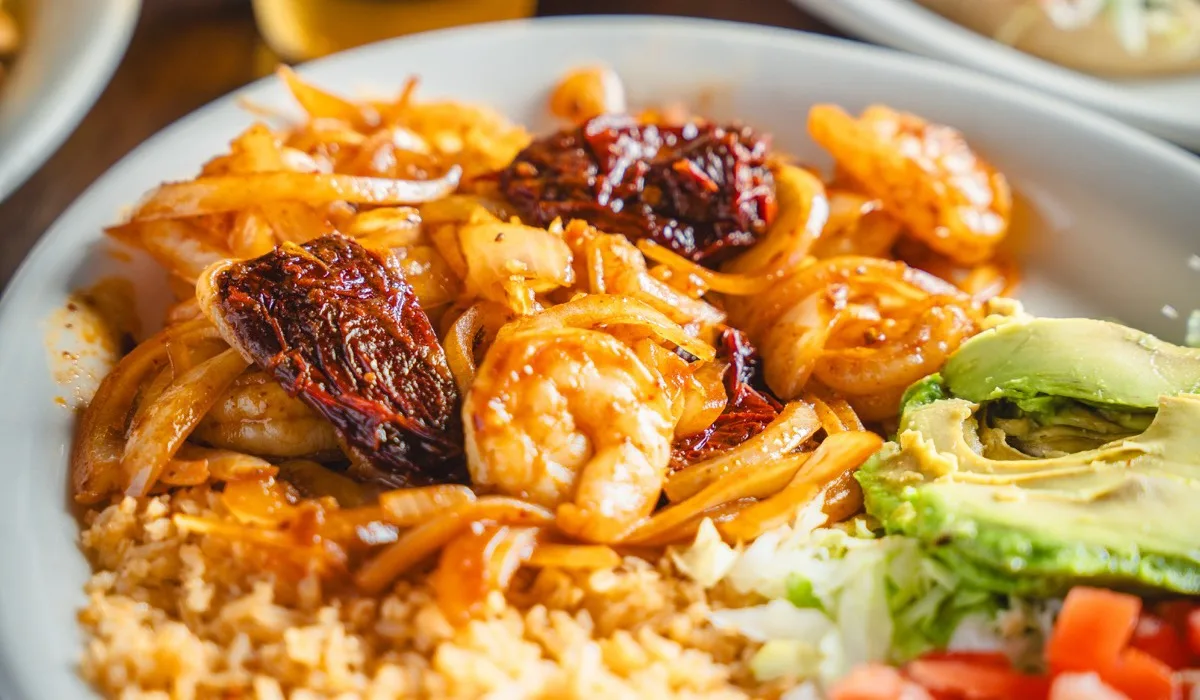 Shrimp chipotle sauteed in a smoky chipotle sauce